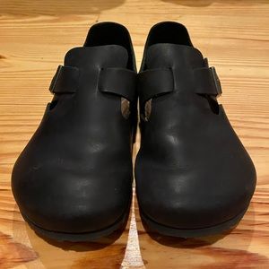 Black oiled leather Birkenstock London size eu 40 womens 9.5